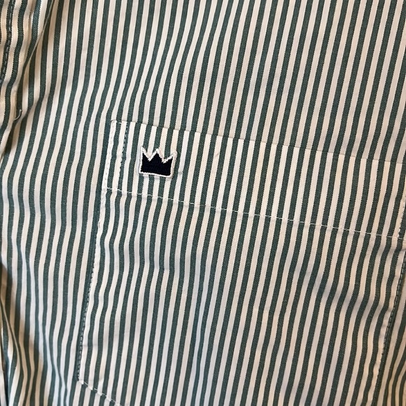 Crown and Ivy Long Sleeve Button Down - Picture 2 of 4